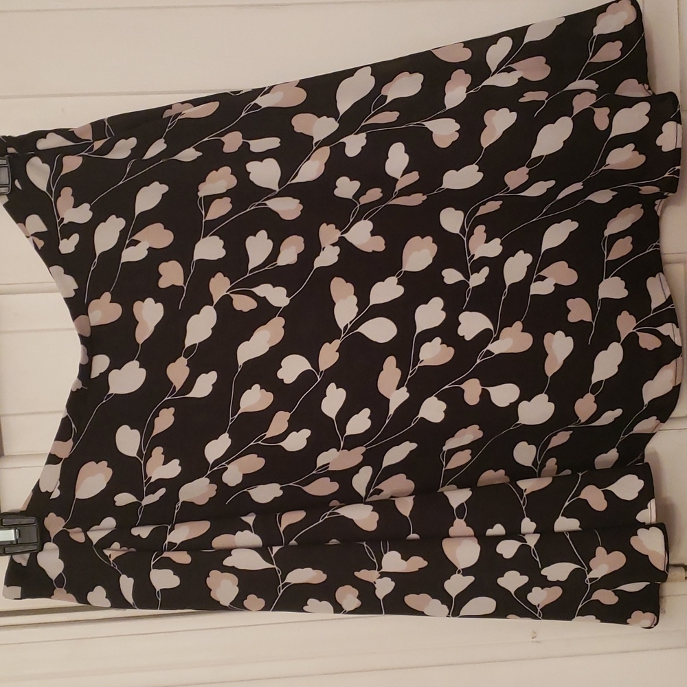 Loft skirt floral size S Small